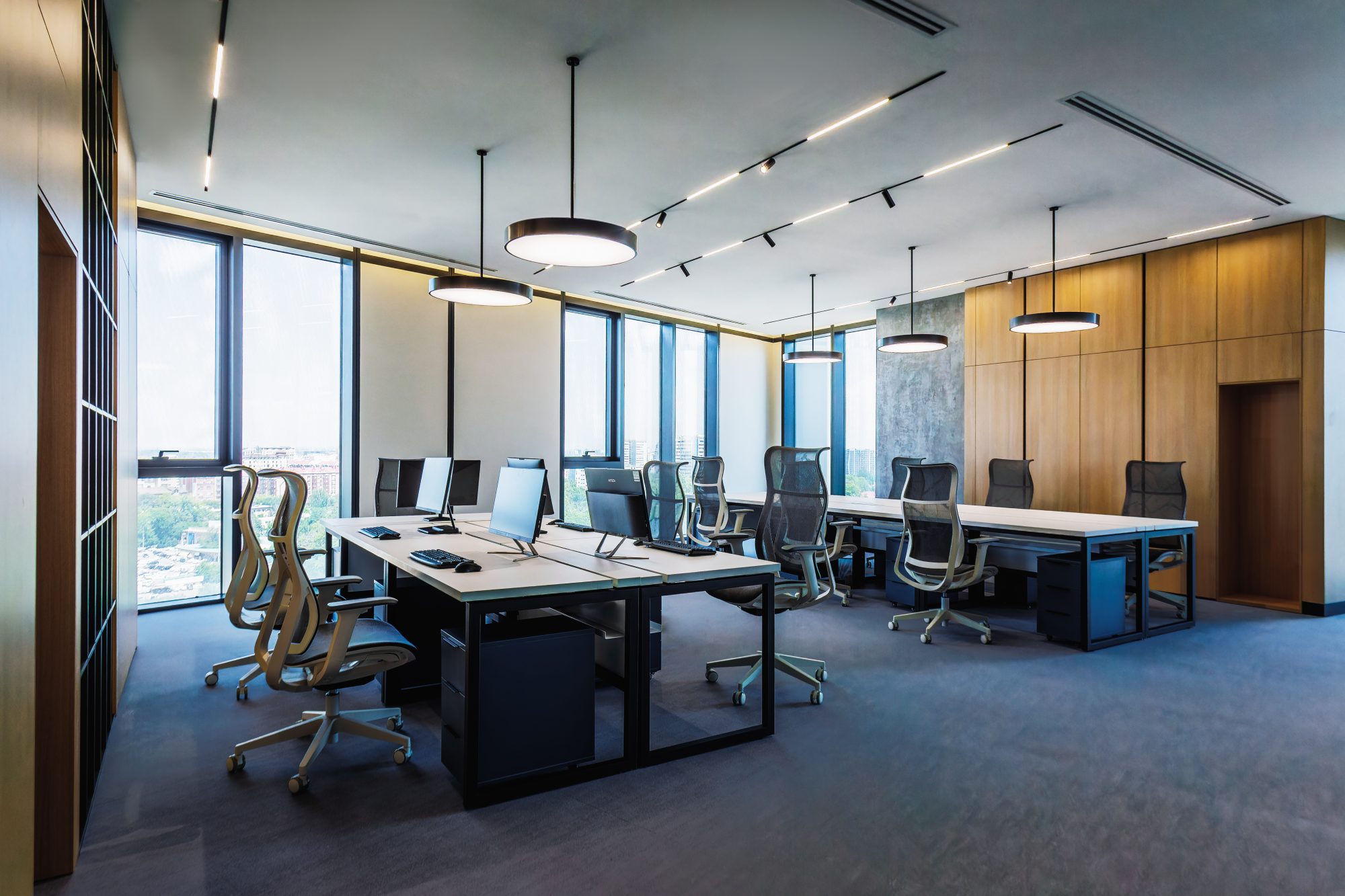 UZNEX, exchange campus with two trading floors